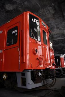 キハ33 扇形機関車庫 キハ33 扇形機関車庫 電車,線路,鉄道の写真素材