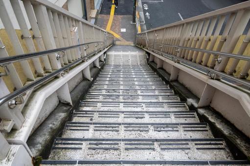 歩道橋階段 歩道橋階段の写真