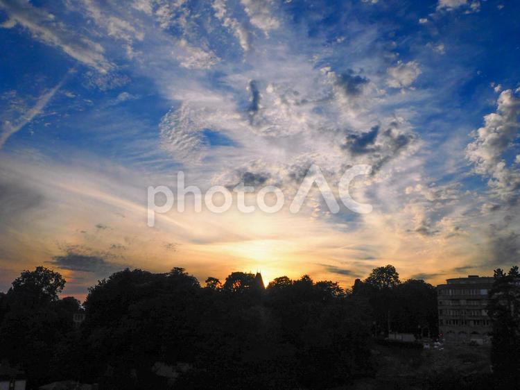 ルクセンブルクの夕暮れ空 ルクセンブルク,欧州,旅行の写真素材