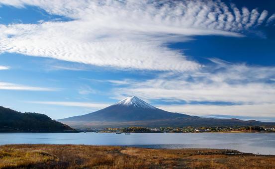 富士山の秋景色 富士山,秋,紅葉の写真素材