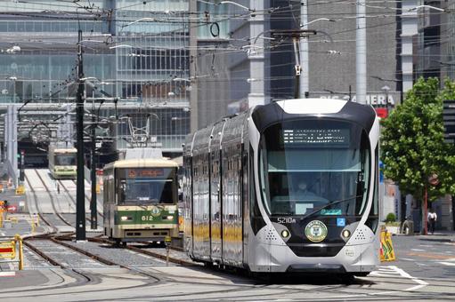 広島電鉄、新たに開業した駅前大橋ルート 広島電鉄、新たに開業した駅前大橋ルート 広島電鉄,駅前大橋ルート,新線の写真素材