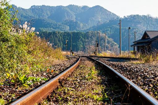 田舎の線路 田舎の線路 乗り物,線路,レールの写真素材