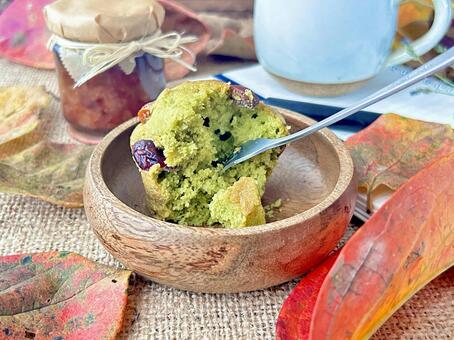 ドライフルーツのマフィン マフィン,コーヒー,ケーキの写真素材