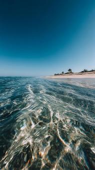 心が安らぐ青い海の風景 心が安らぐ青い海の風景の写真