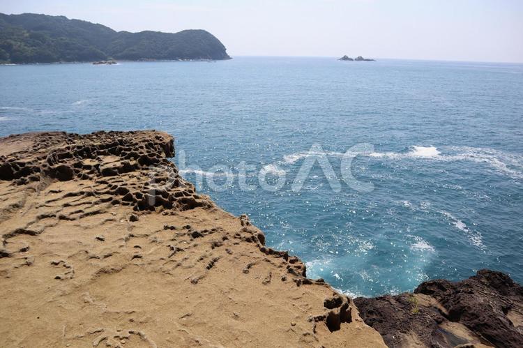 崖からの景色 - No: 28990655｜写真素材なら「写真AC」無料（フリー）ダウンロードOK