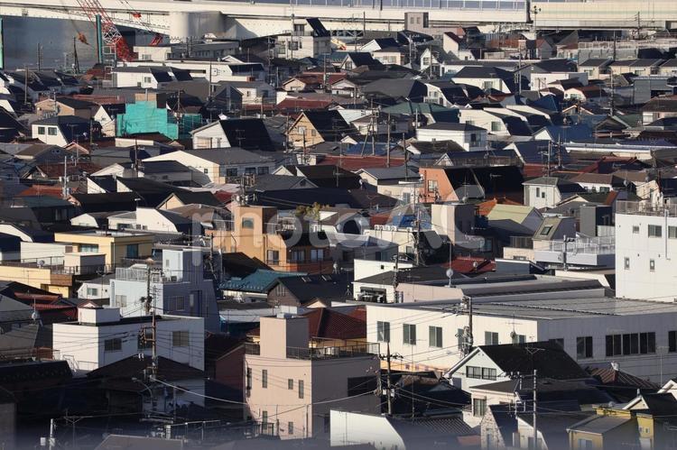 住宅街の町並みを高台から眺めた風景 住宅街,町並み,高台の写真素材