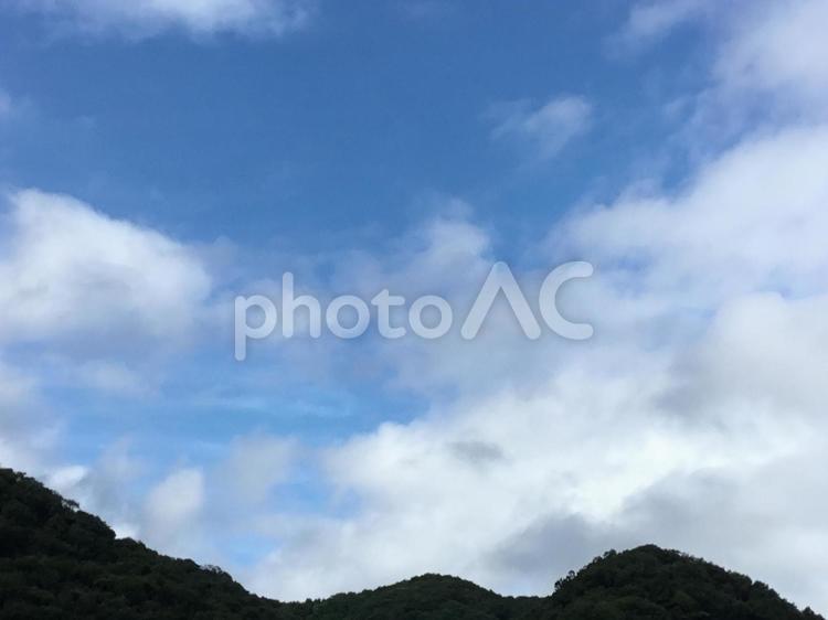 山と空 山,空,雲の写真素材