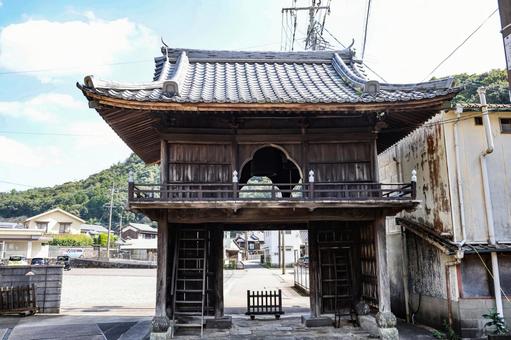 有田 報恩寺山門 有田 報恩寺山門の写真