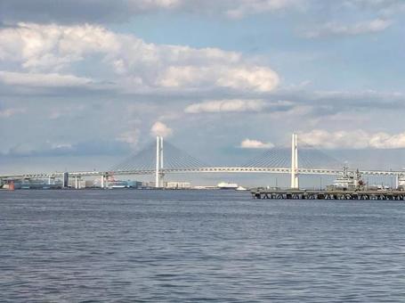 横浜ベイブリッジ 横浜ベイブリッジ 横浜ベイブリッジ,横浜,港の写真素材