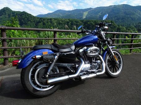 山麓バイクツーリング 山麓バイクツーリング バイク,オートバイ,山の写真素材