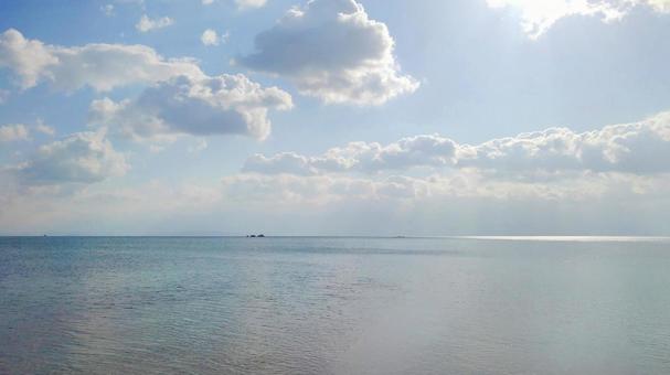 雲と海のシンフォニー 雲と海のシンフォニー 愛媛県,今治市,落ち着くの写真素材