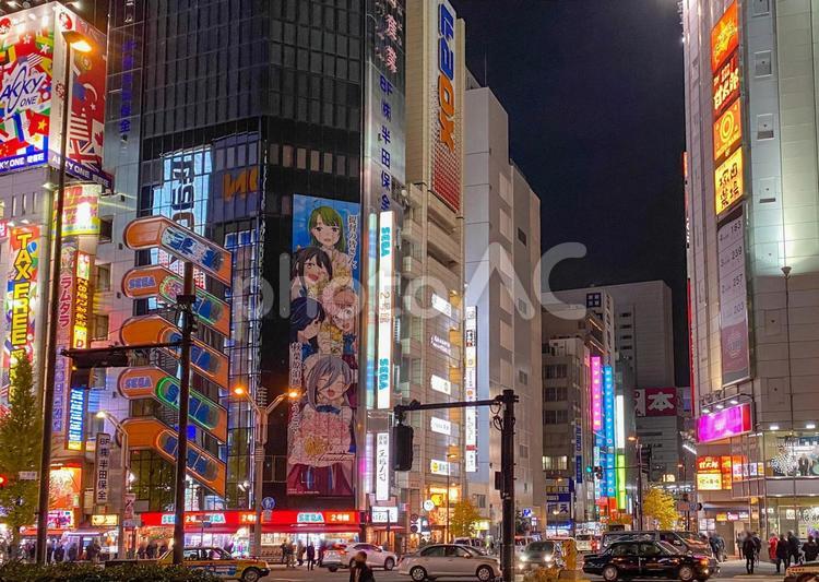 東京の夜の街01 東京,夜景,繁華街の写真素材