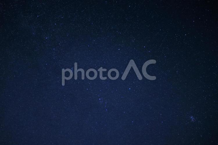 奈良で撮った満点の星空 星,星空,夜景の写真素材