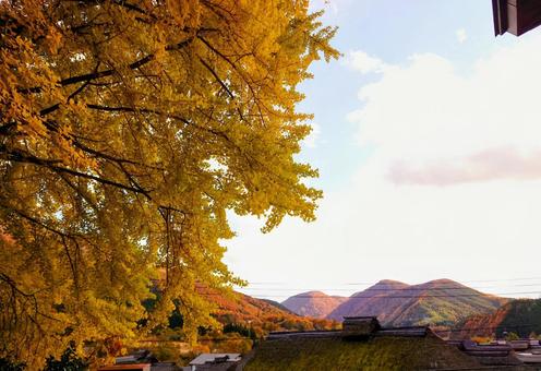 福島の秋 秋,大内宿,茅葺きの写真素材