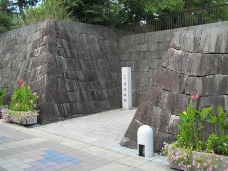 有岡城 有岡城跡の石碑 有岡城 有岡城跡の石碑 有岡城,伊丹城,荒木村重の写真素材