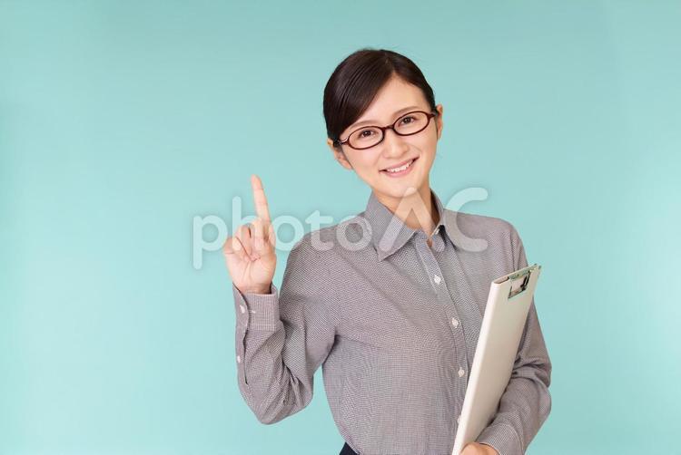 笑顔のビジネスウーマン 日本人,女性,人物の写真素材