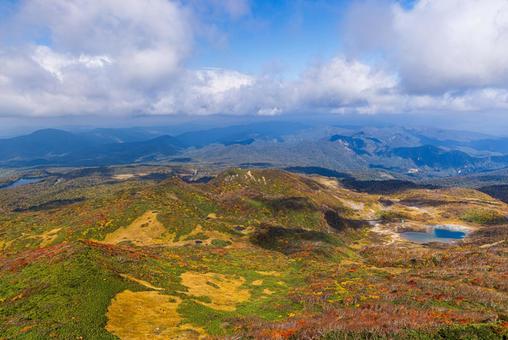 秋色に染まる 栗駒山の絶景 秋色に染まる 栗駒山の絶景の写真