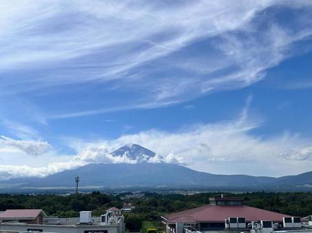 空と雲と富士山 空と雲と富士山 富士山,御殿場,夏の写真素材