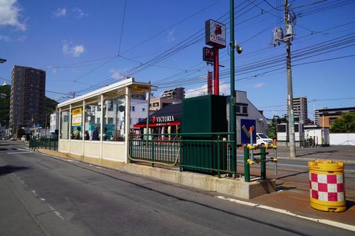 札幌市電 中央図書館前 中央図書館前,札幌市電,電停の写真素材