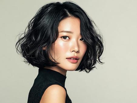 黒を基調とした洗練された肖像 黒を基調とした洗練された肖像の写真