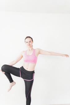 ライフスタイル ストレッチ,若い,体操の写真素材
