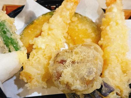 天ぷら 天ぷら 天ぷら,美味しい,ランチの写真素材