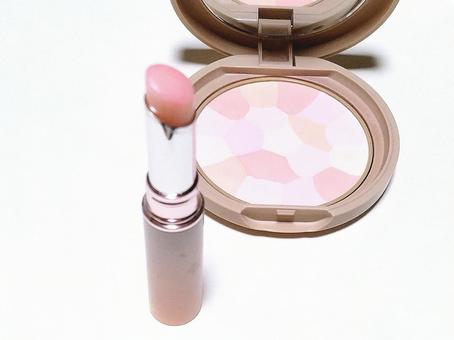 桜色のパウダーとリップ フェイスパウダー,リップ,コスメの写真素材