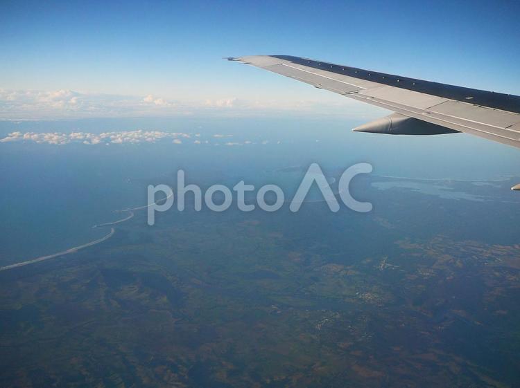 飛行機から見た風景 空,飛行機,翼の写真素材