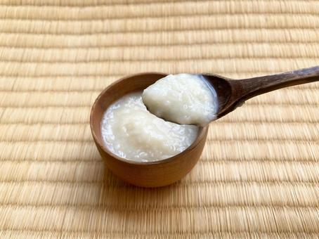 甘酒/木の器/畳背景(その③ 甘酒,糀甘酒,飲み物の写真素材