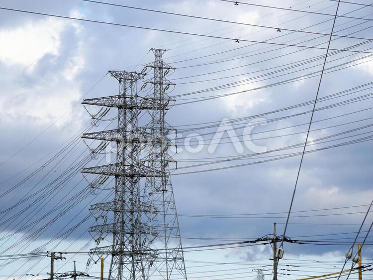 鉄塔がある風景 鉄塔,送電線,電線の写真素材