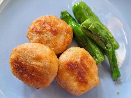 Three dango meatballs, JPG