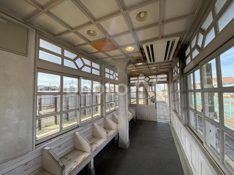南海電車　浜寺公園駅 南海電車,浜寺公園,ホームの写真素材