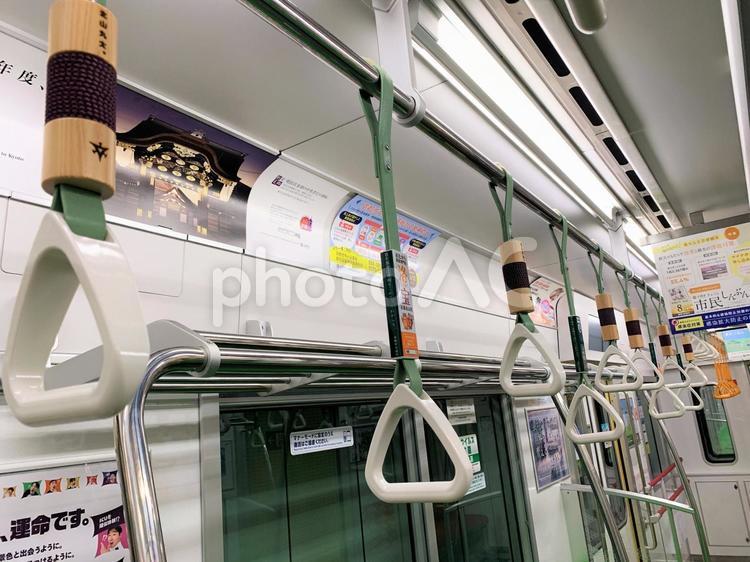 京都市営地下鉄のつり革（烏丸線20系） 京都市営地下鉄,烏丸線,20系の写真素材