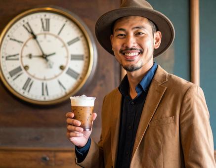 昭和レトロ・アンティーク喫茶でアイス珈琲 昭和レトロ・アンティーク喫茶でアイス珈琲の写真