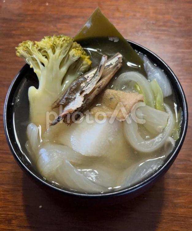 R7.06.22　長芋などの具沢山みそ汁 具沢山みそ汁,具だくさんみそ汁,長芋の写真素材