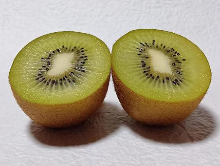 キウイフルーツ キウイフルーツ,果物,デザートの写真素材