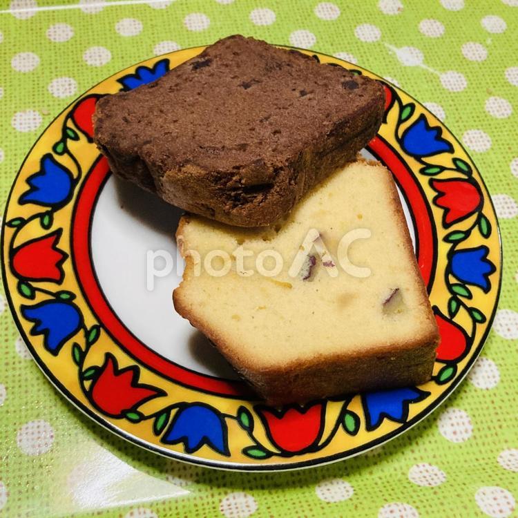 パウンドケーキ〜チョコとさつまいも チョコ,さつまいも,パウンドケーキの写真素材