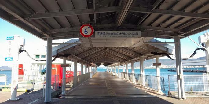 船着場 船着場 船着場,乗船場,船の写真素材