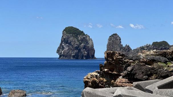 甑島のナポレオン岩 甑島のナポレオン岩 甑島,ナポレオン岩,ナポレオンの写真素材