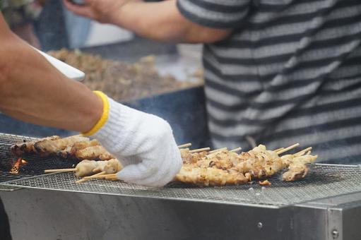 Photo, summer festival, grilled chicken, a stall, 