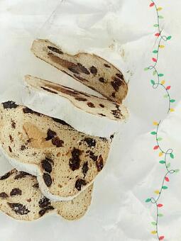 ドイツのクリスマスケーキシュトレン シュトレン,シュトーレン,クリスマスケーキの写真素材