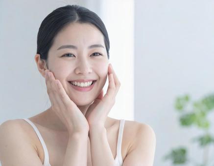 美容イメージ 若い女性 16 美容イメージ 若い女性 16の写真