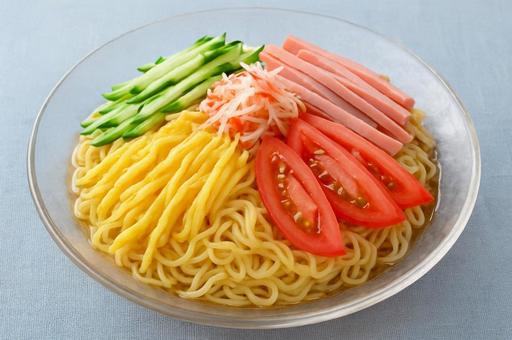 冷やし中華 冷やし中華の写真