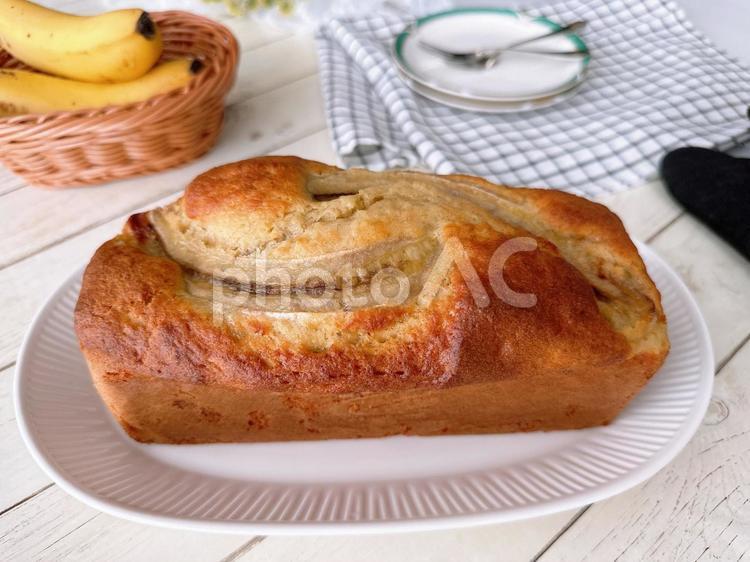 バナナのパウンドケーキ パウンドケーキ,バナナケーキ,バナナパウンドケーキの写真素材