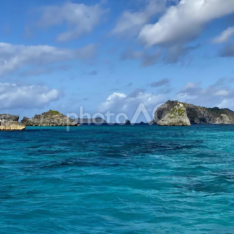 小笠原諸島の海と空 海,夏,夏空の写真素材