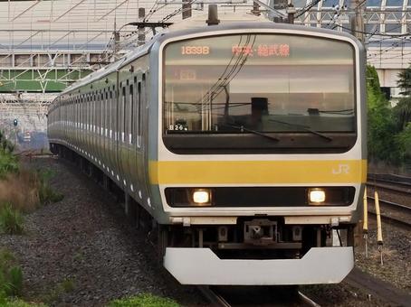 総武線 E231系0番台 幕張本郷駅 総武線 E231系0番台 幕張本郷駅 e231系,0番台,中央線の写真素材