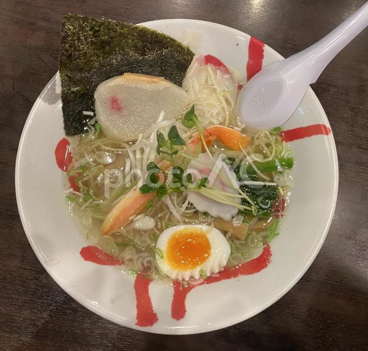 ラーメン ラーメン,汁物,ネギの写真素材