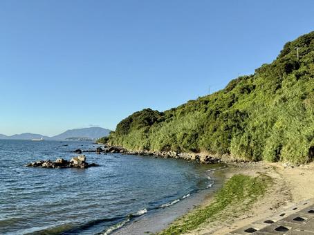 山口県彦島　砂浜の終端 ひこっとらんどマリンビーチ,彦島,山口県の写真素材