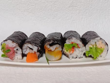 はみだし中巻き寿司5種 はみだし中巻き寿司5種の写真