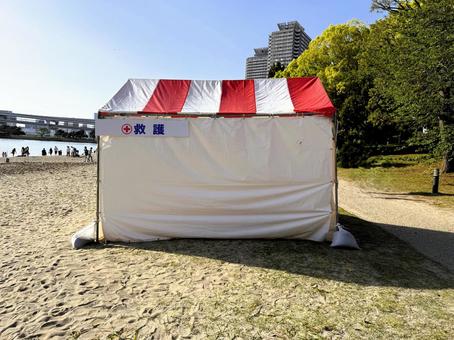 海の仮設救護テント テント,熱中症,仮設の写真素材